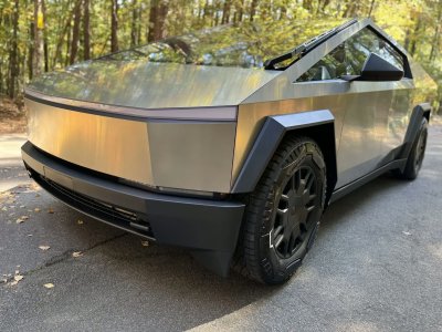 Tesla Cybertruck Cyberbeast